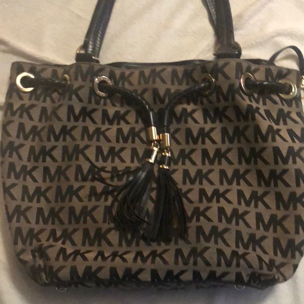 Michael Kors purse